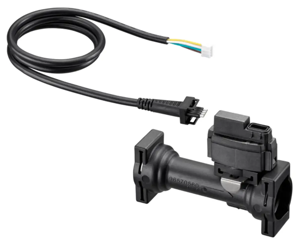 Oventrop elektronischer Sensor mit Anschlusskabel, zylindrische Form und Montageclips, für die Messung von Volumenströmen in Rohrleitungssystemen.